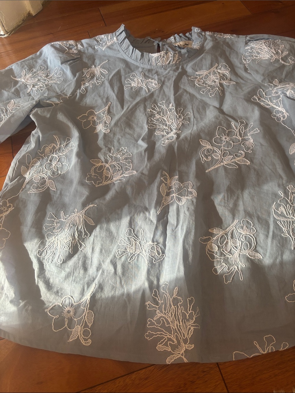 Loft outlet Light Blue Embroidered Floral Blouse size SP